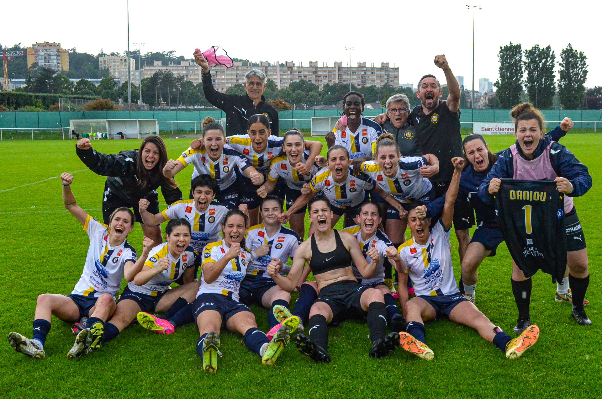 D2 Féminine - résumé mai